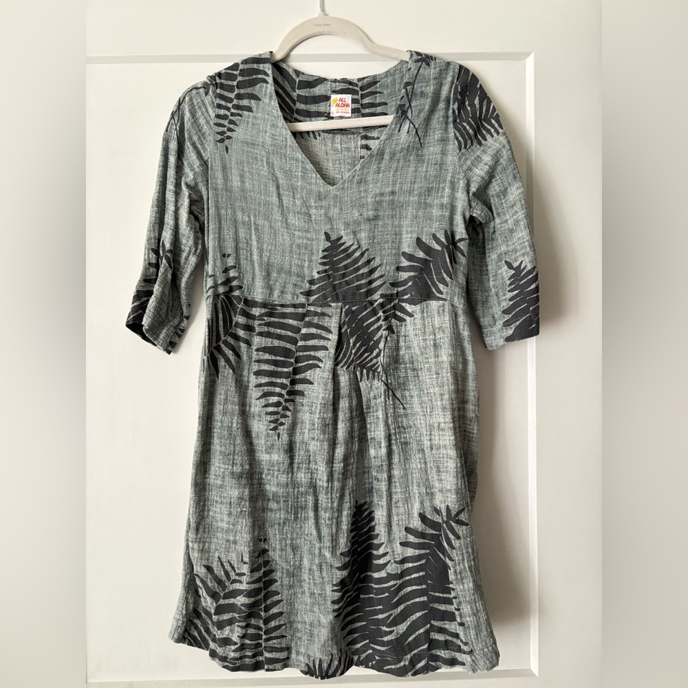 RESERVED Please do not purchase - Kealopiko Linen Cotton Blend Dress Size Small